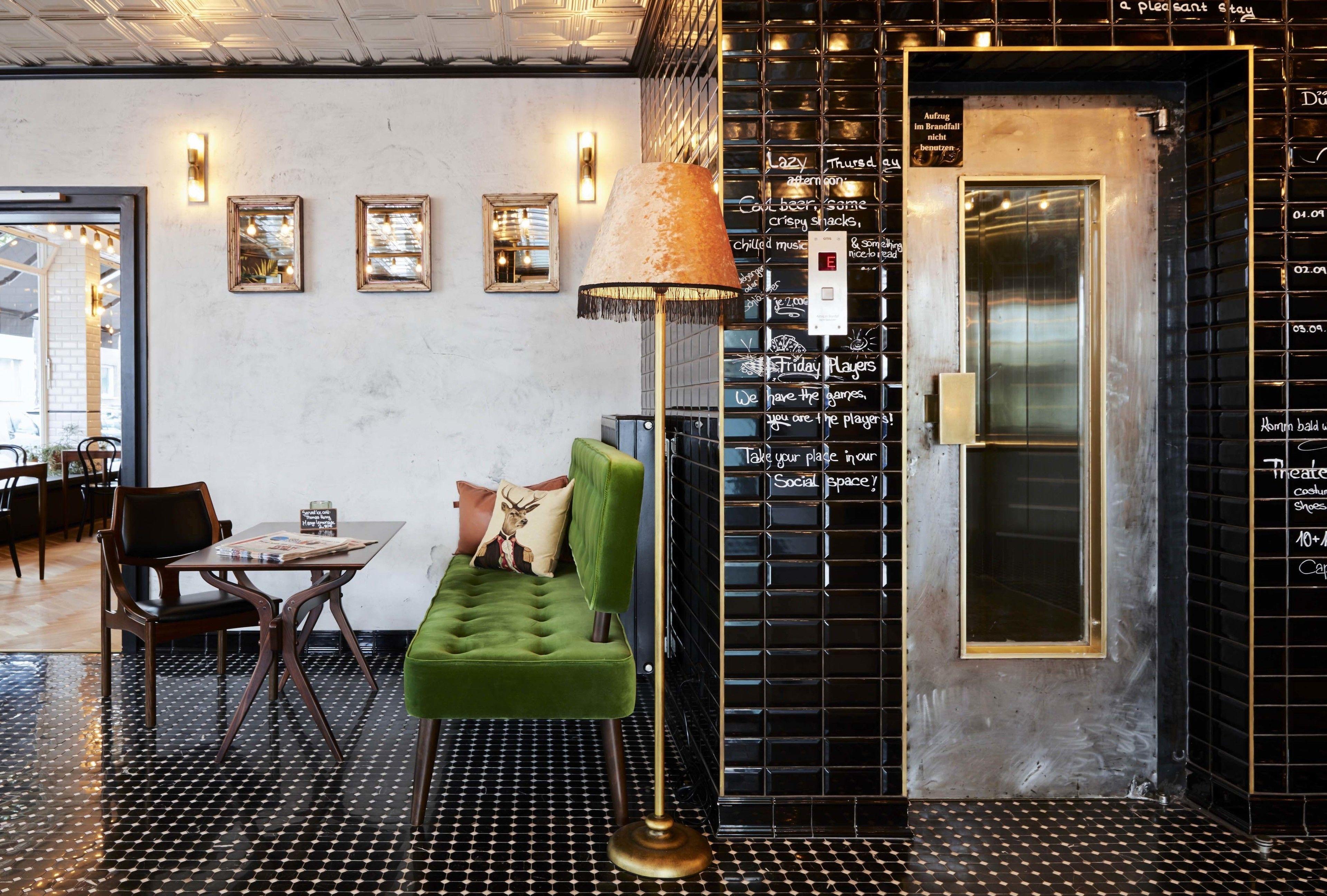 Max Brown Midtown, Part Of Sircle Collection Dusseldorf