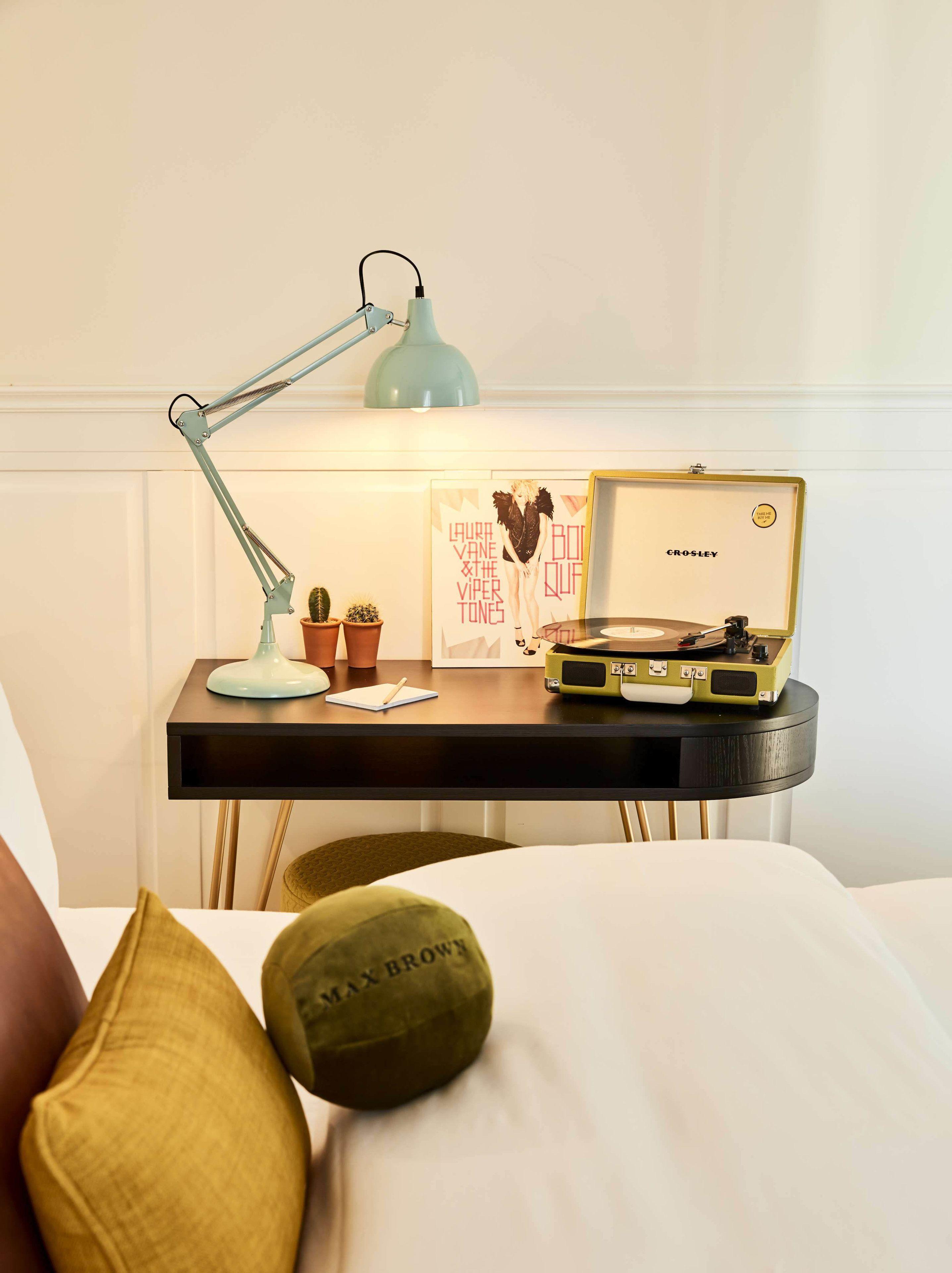 Max Brown Midtown, Part Of Sircle Collection Dusseldorf