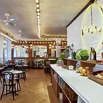 TRYP by Wyndham Duesseldorf City Centre